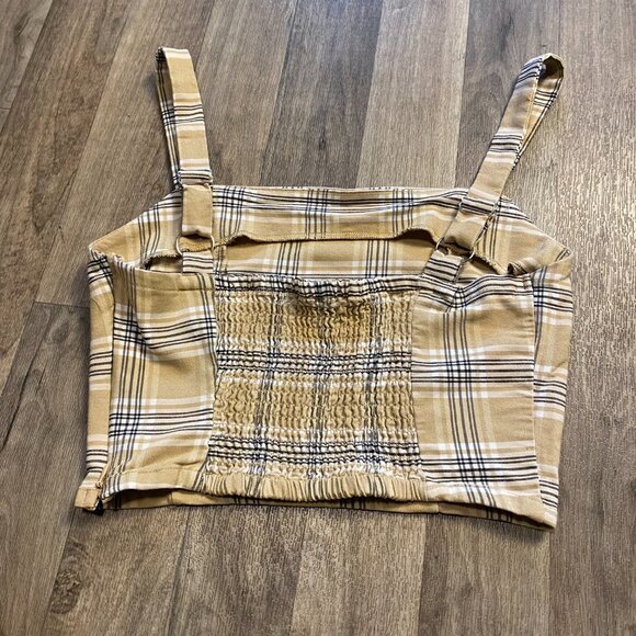 Love Tree Plaid Crop Top Tank Size Small - Picture 5 of 6